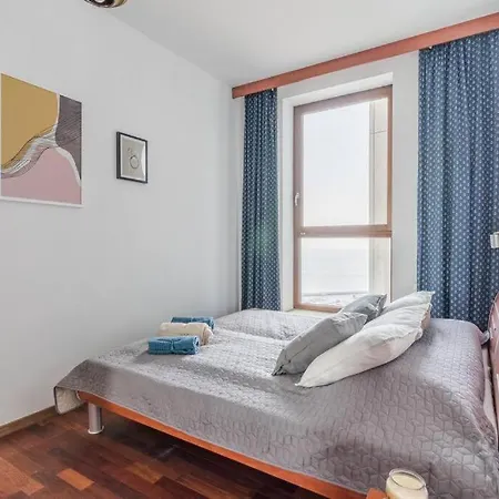 Urbannestgroup_seatowers Apartment *